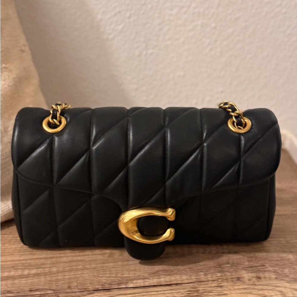 Coach Tabby Shoulder Bag 26 With Pillow Quilting